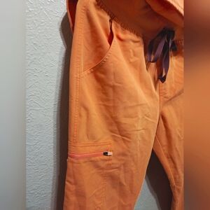 FIGS Scrub Suit Orange